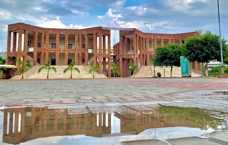 Rawalpindi Medical University, Rawalpindi